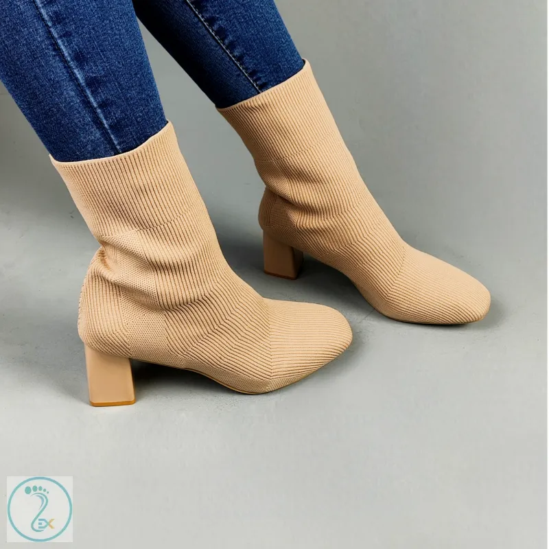 نیم بوت کشی